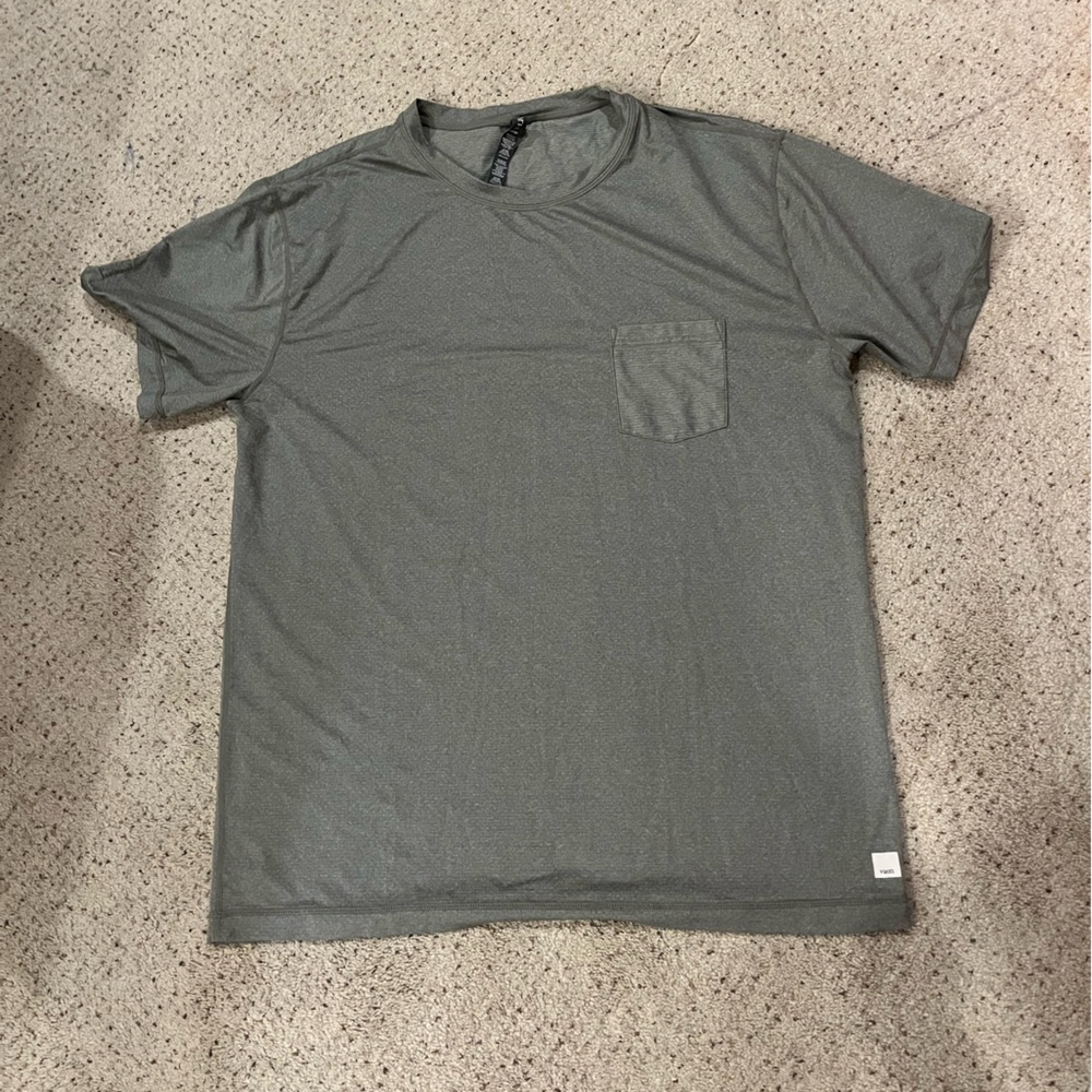 Vuori tradewind shirt xl